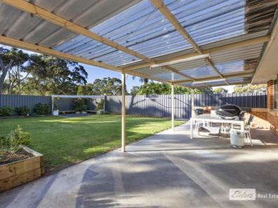 11 Harbour View Parade, Warrenup WA 6330