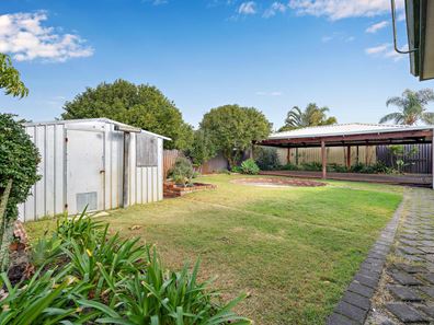 8 Pembury Crescent, Ferndale WA 6148