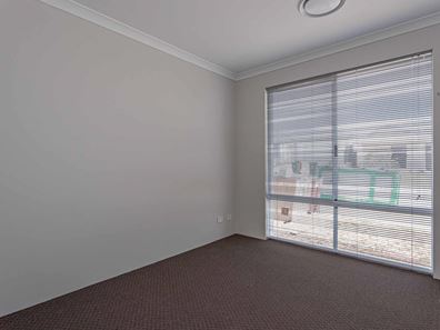 35 Ambient Way, Eglinton WA 6034