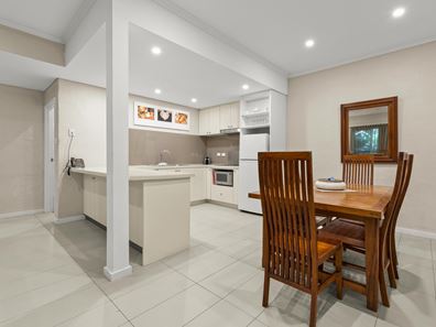 A27/6 Challenor Drive, Cable Beach WA 6726