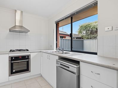 54C Westfield Road, Kelmscott WA 6111