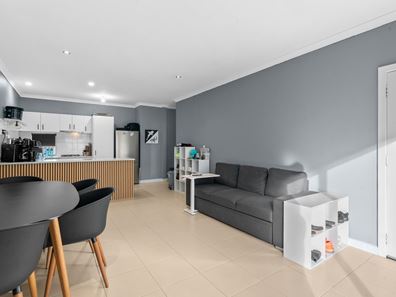 1/5 Turner Place, Kelmscott WA 6111