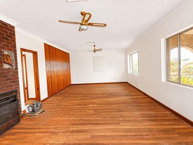 11 Ackland Street, Wongan Hills WA 6603