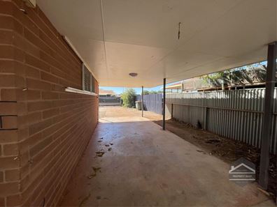 17 Yanderra Crescent, South Hedland WA 6722