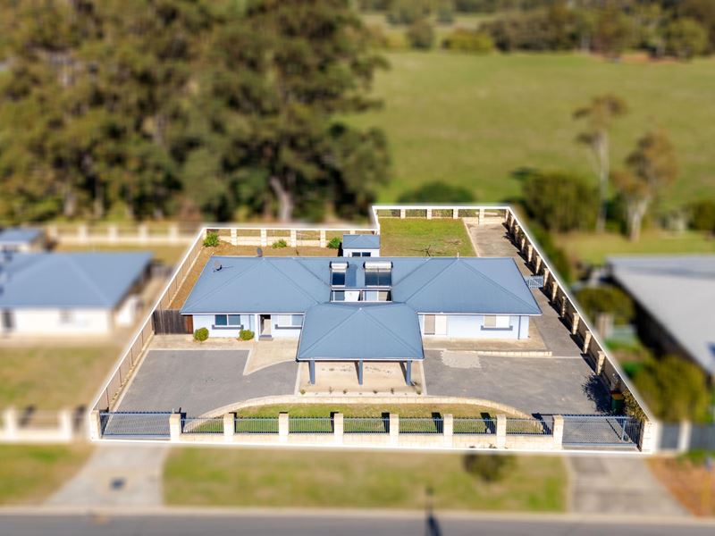 2 South Street, North Dandalup