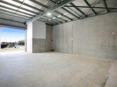 1/8 Archimedes Drive, Forrestdale WA 6112
