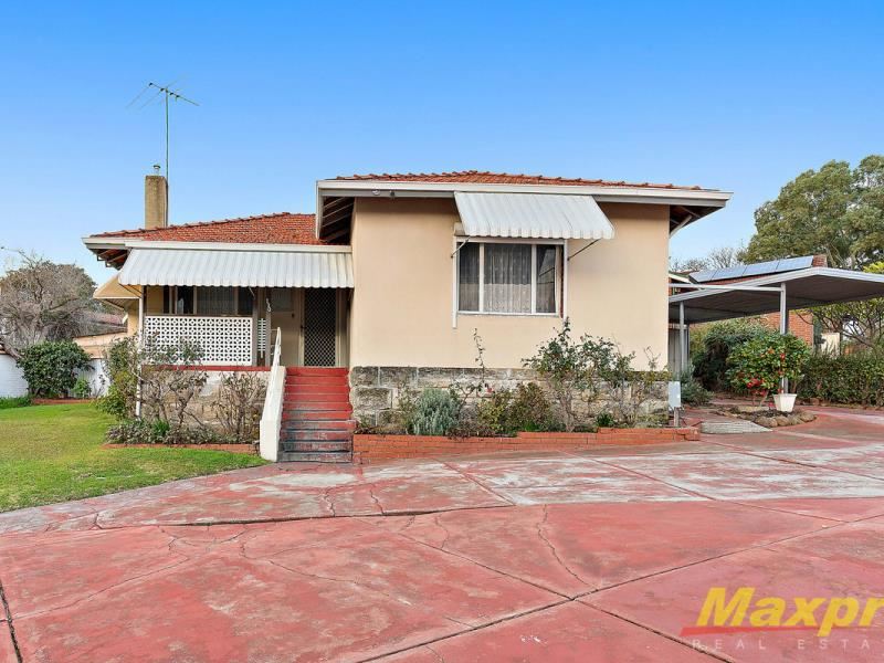 130 Hill View Tce, St James
