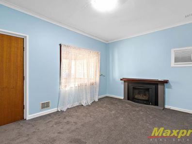 130 Hill View Tce, St James WA 6102