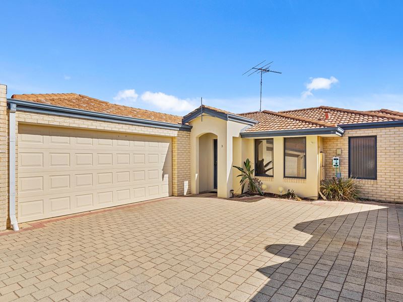 3/6 Neptune Place, Halls Head WA 6210