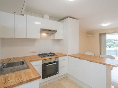 21/222 Whatley Crescent, Maylands WA 6051