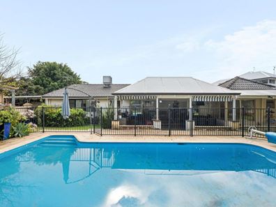 25 and 25A Barrisdale Road, Ardross WA 6153