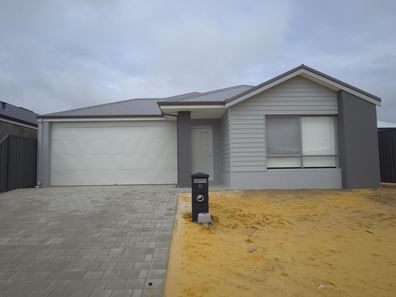 12 Poolgart Street, Eglinton WA 6034