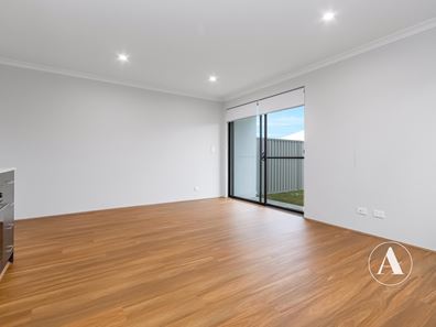 15B Pistachio Grove, South Yunderup WA 6208