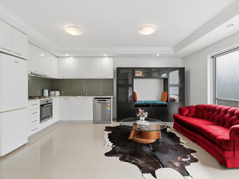 3/14 Stanton Road, Redcliffe
