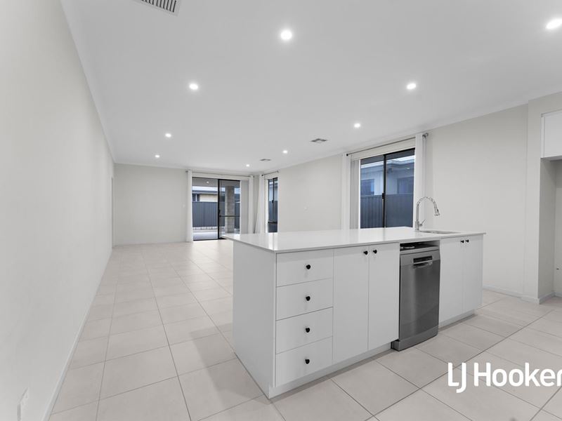 24 Irenic Road, Southern River