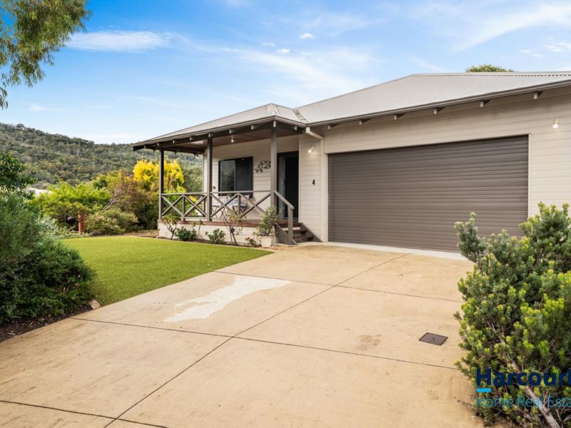 4 Gemsarna Crescent, Kelmscott WA 6111
