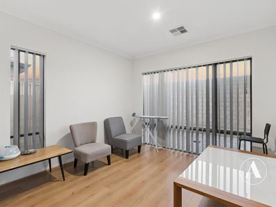 13 Pointer Place, Southern River WA 6110
