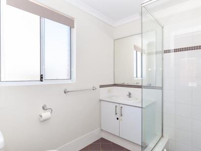 Unit/13   41 Sixth Rd, Armadale WA 6112