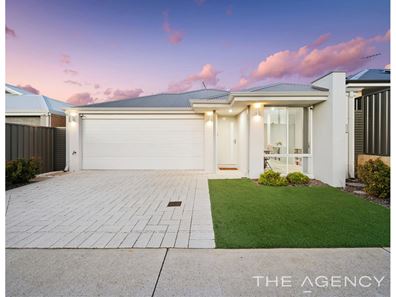 33 Albina Avenue, Anketell WA 6167