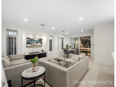 33 Albina Avenue, Anketell WA 6167