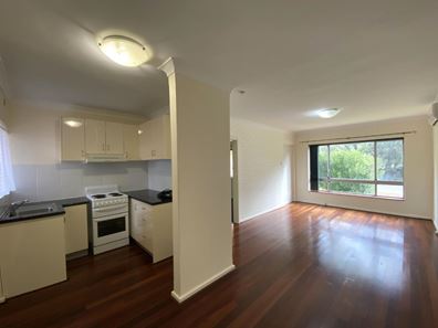 2/32 Bussell Road, Wembley Downs WA 6019