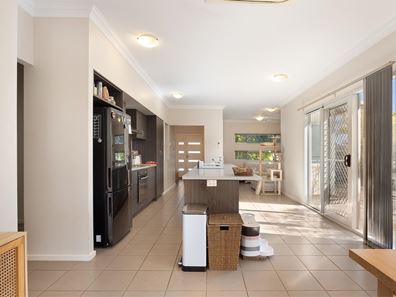 47 MarriMarri Parade, Baynton WA 6714