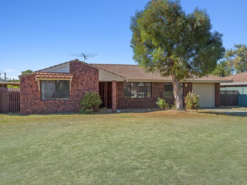 28 Stainer Avenue, Rockingham WA 6168