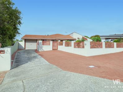 6 Leanne Close, Woodvale WA 6026