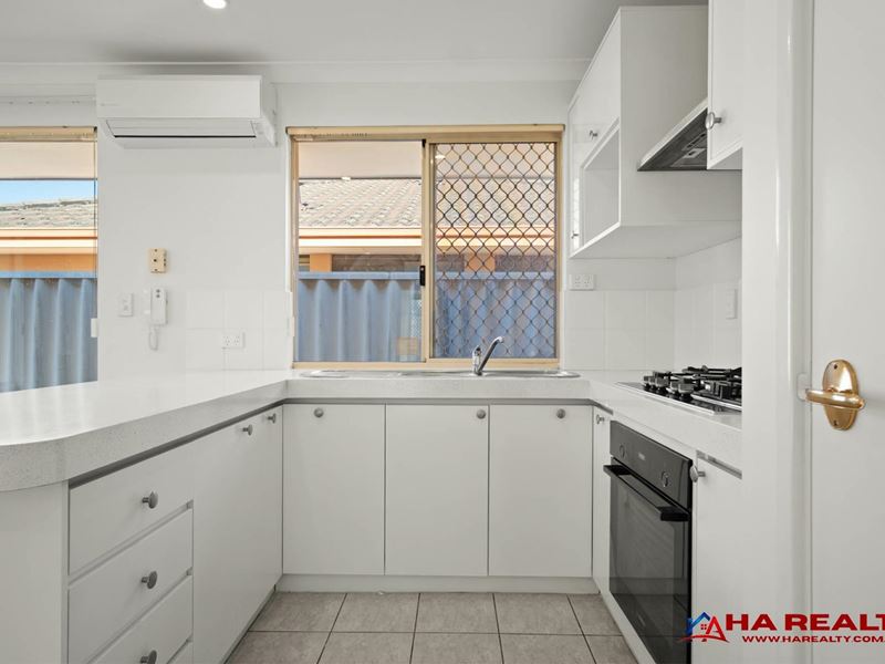 Unit 6/5-9 Herndon Close, Cannington WA 6107