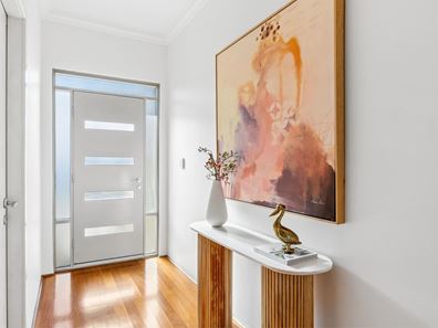 13 Darbyshire Drive, Subiaco WA 6008