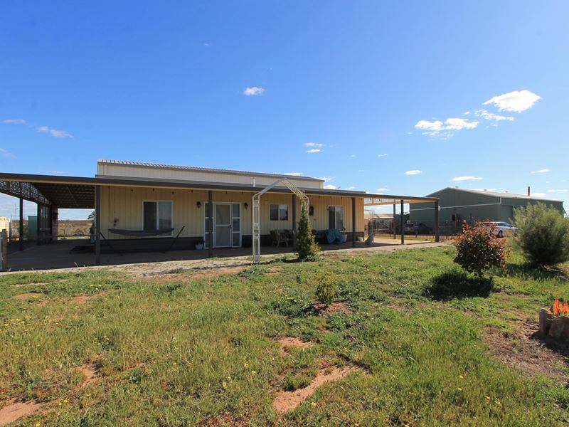 85 Fitzpatrick Road, Hines Hill WA 6413