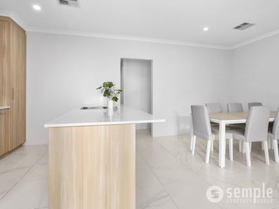 6 Raglan Entrance, Hilbert WA 6112