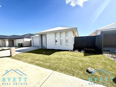12 Dudbrook Way, Dudley Park WA 6210