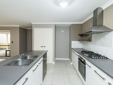 3 Dhufish Way, Two Rocks WA 6037