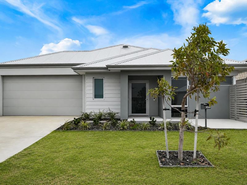 24 Ageratum Road, Sinagra WA 6065