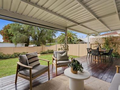 19 Williamson Road, Kardinya WA 6163