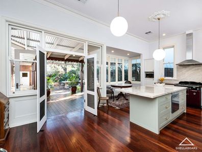 15 Langsford Street, Claremont WA 6010