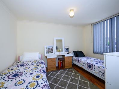 34 Byers Road, Midland WA 6056