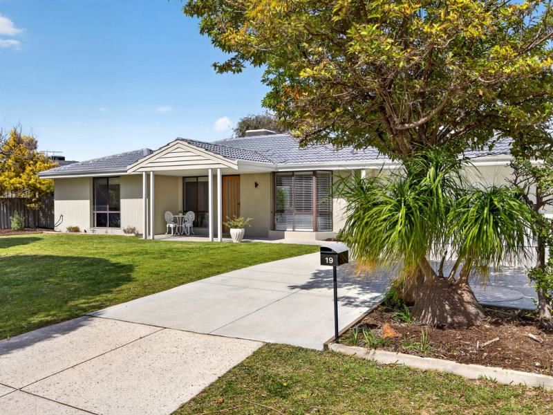 19 Ecclestone Street, Warnbro