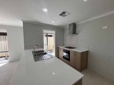 13 America Street, Two Rocks WA 6037