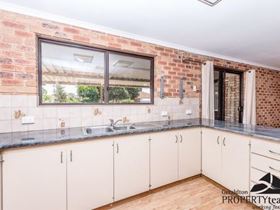 21 Broadfield Close, Utakarra WA 6530