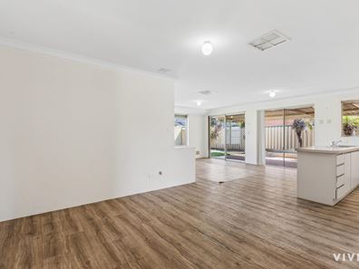 22 Jean Pierre Drive, Port Kennedy WA 6172