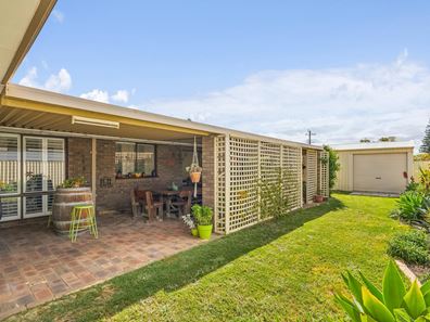 8 Palmer Crescent, High Wycombe WA 6057