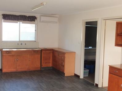 18 Flinders Street, Hopetoun WA 6348