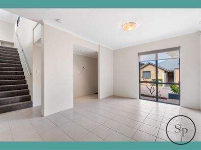 33/1 Mariners Cove Drive, Dudley Park WA 6210