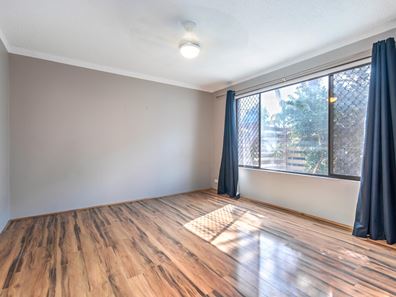 1/180 Eighth Avenue, Inglewood WA 6052