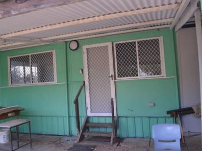 25 Richter Avenue, Morawa WA 6623