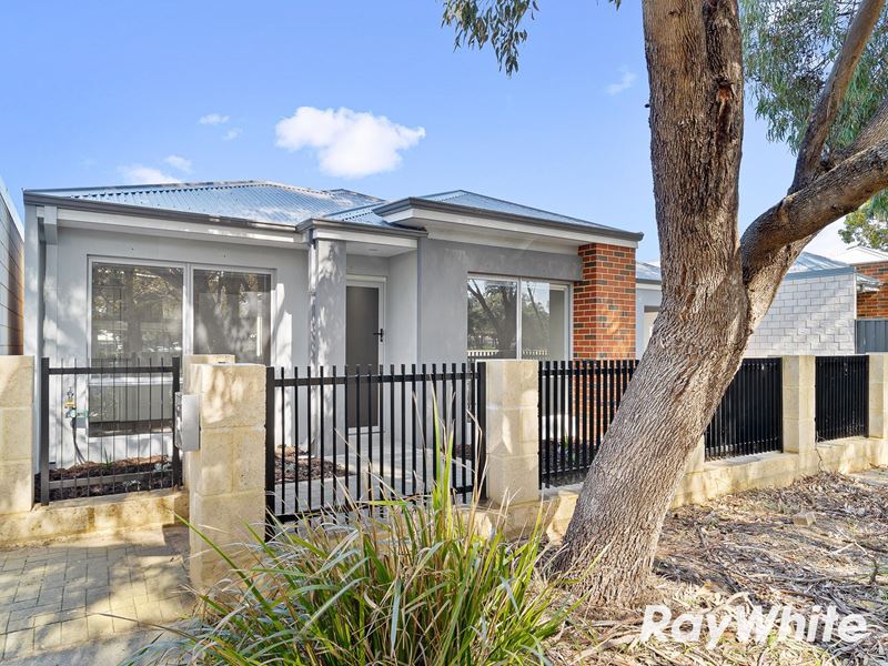 21 Ironstone Lane, Coodanup WA 6210