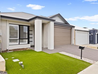 16 Makassar Way, Clarkson WA 6030