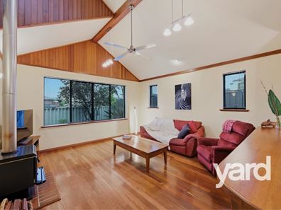 35A Doney Street, Alfred Cove WA 6154